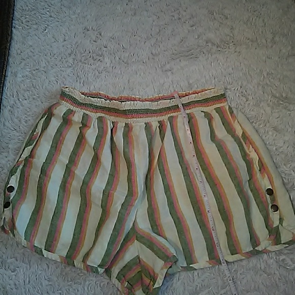 Super cute shorts-Cream, Olive Green & Pink Stripe - Picture 1 of 5